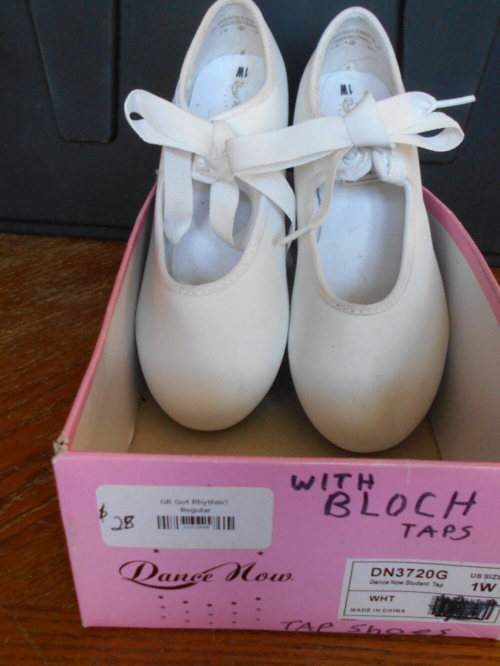 White Tap Shoes-Bloch Taps- 1 W -  New